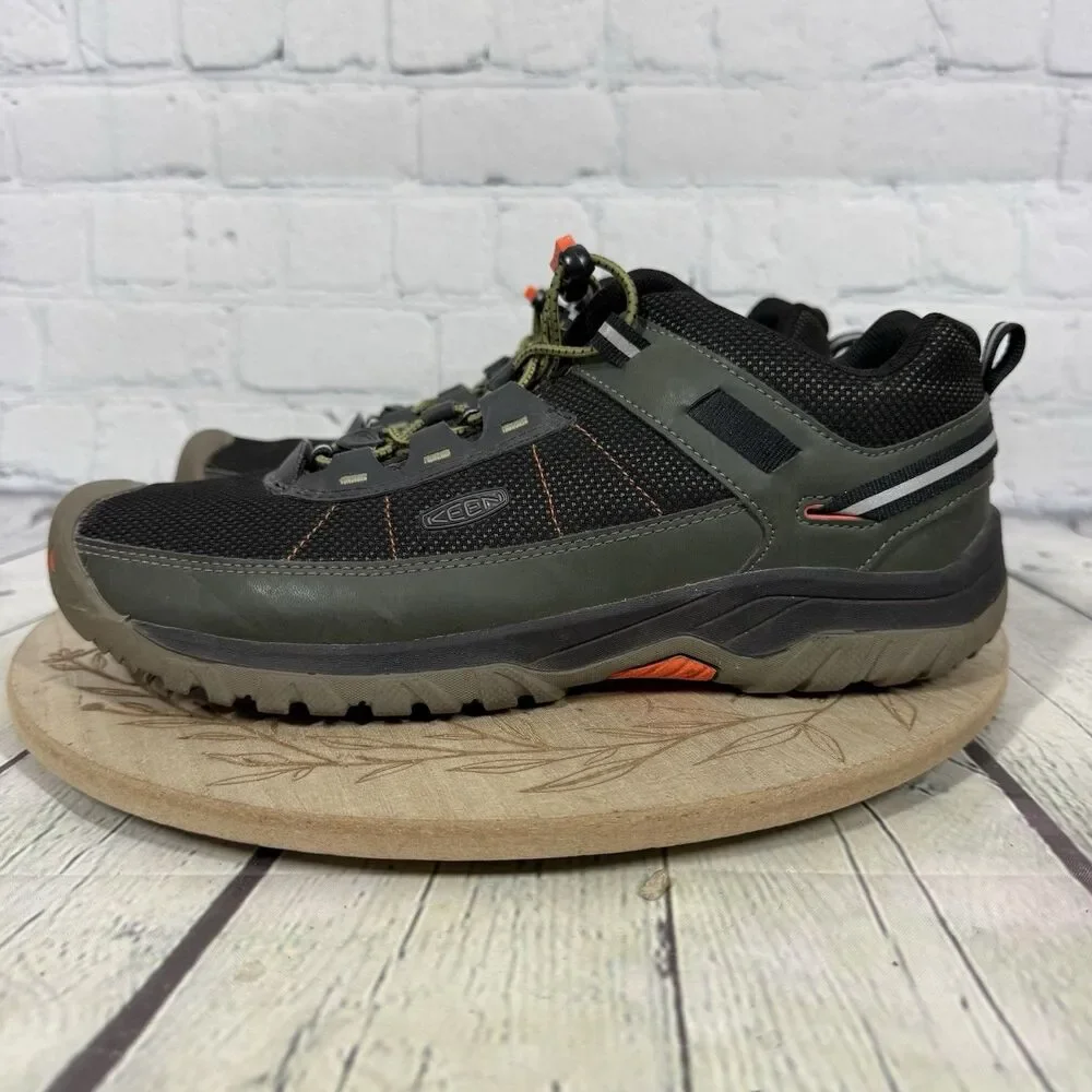 Keen waterproof hiking